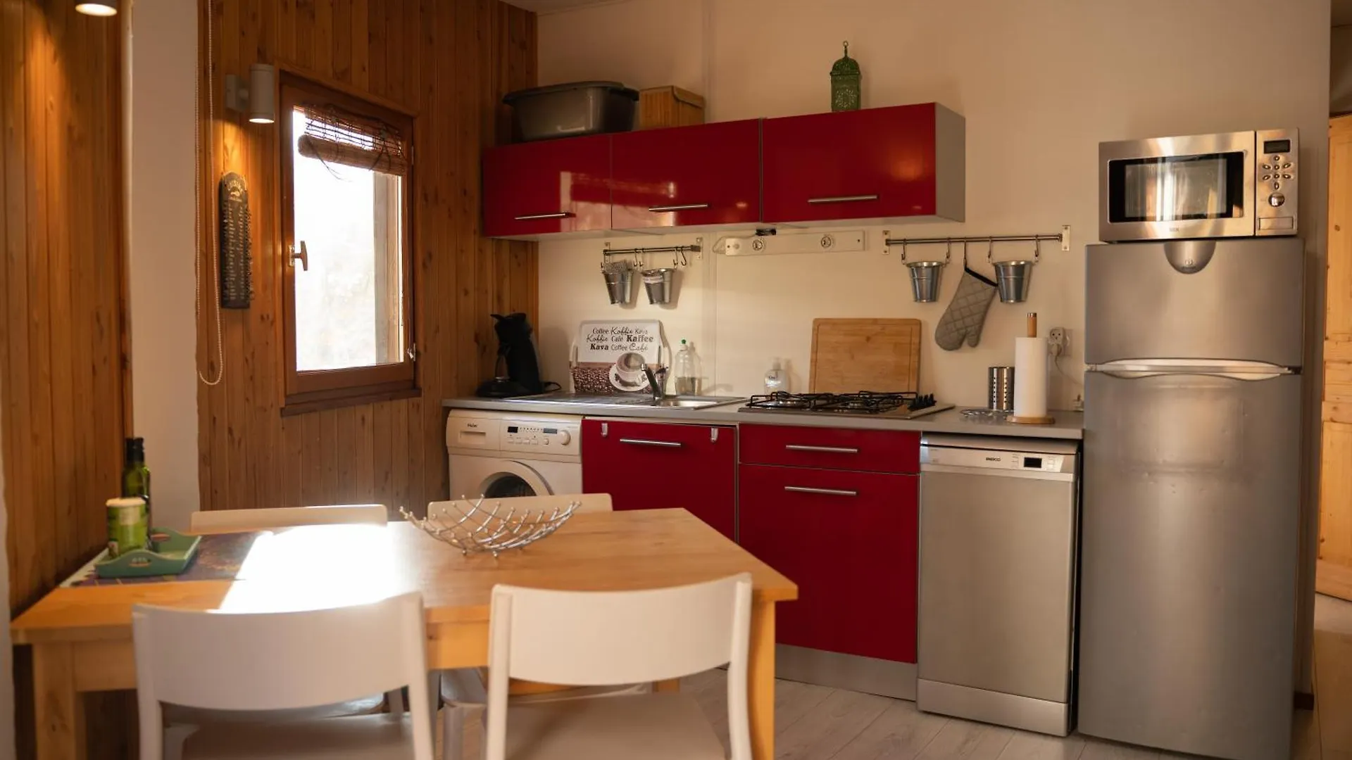 Chalet Dans Plusieurs Hectares De Nature Barjols